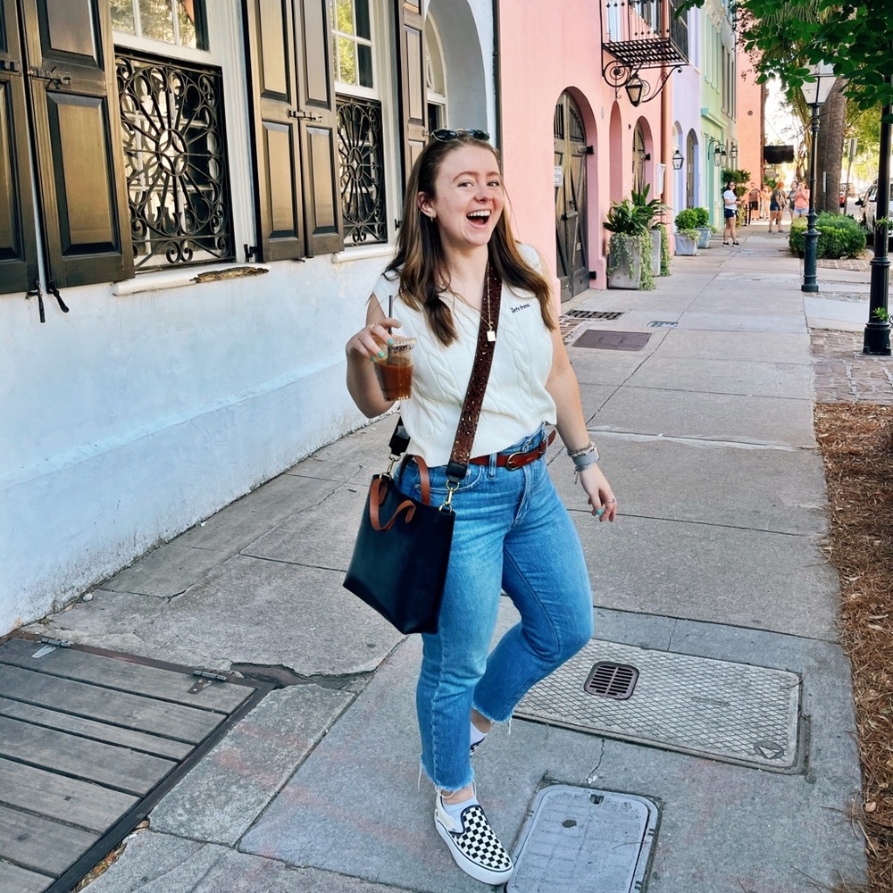 Meet your Posher, Sarah